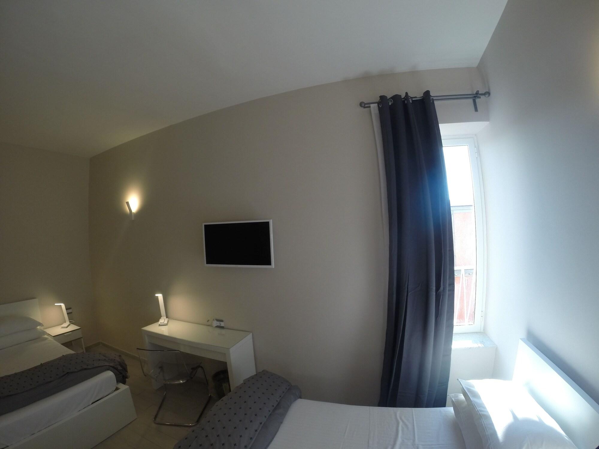 Hotel Up 3*