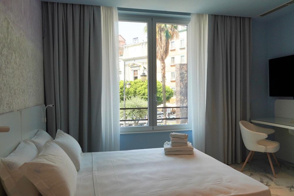 Art Resort Piazza Carita' Hotel Naples