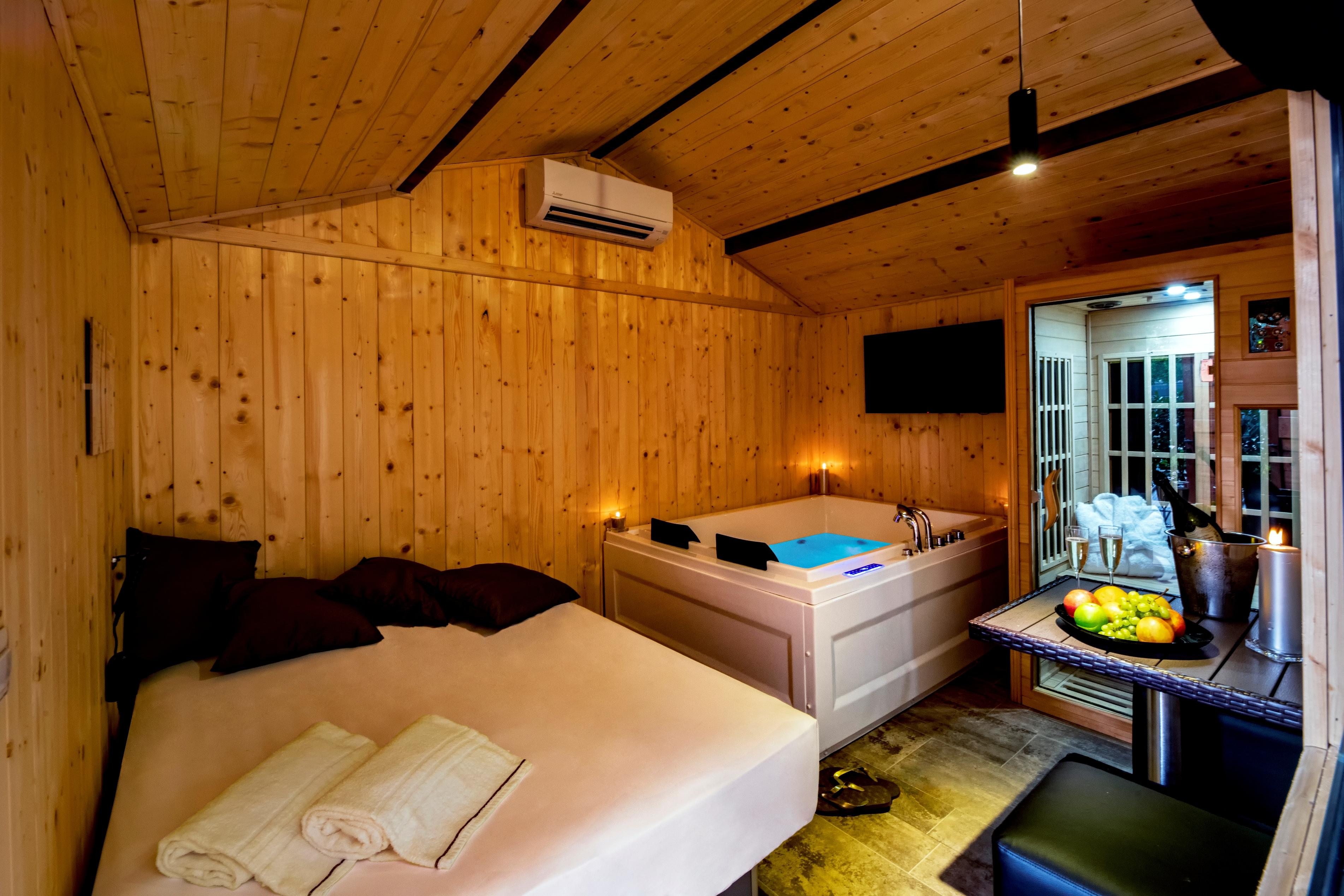 Hotel Elisio & Naples