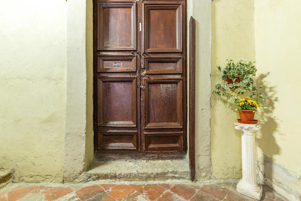 Guest house Double At Historical Palazzo Spinelli