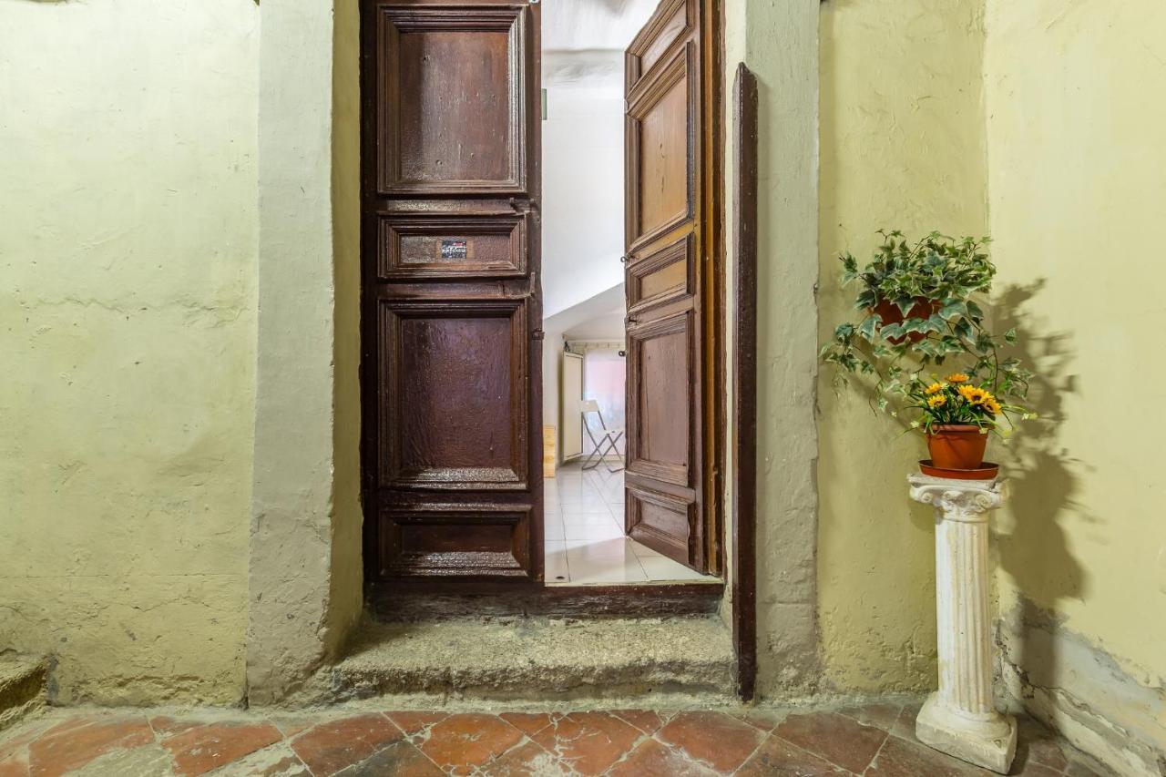 Double At Historical Palazzo Spinelli Guest house *