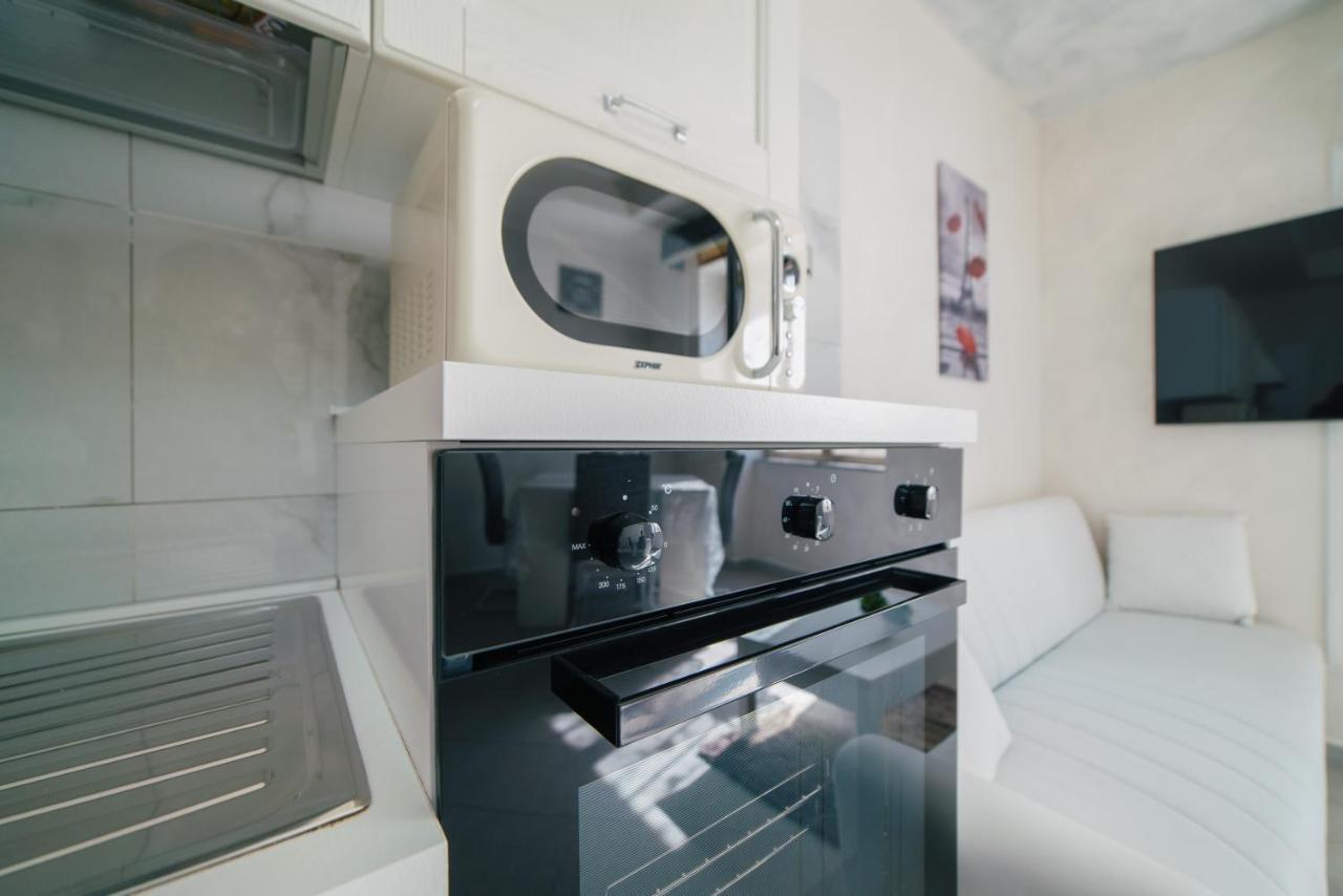 Apartment La Dimora Delle Zite Naples