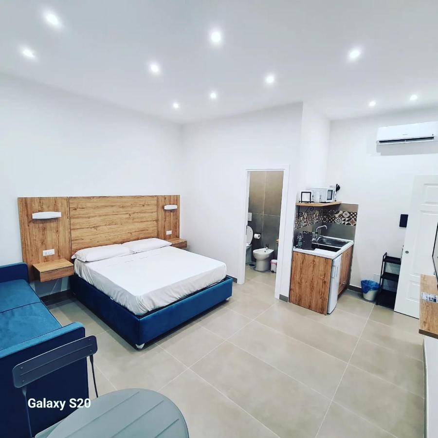 Residenza Nascari Al Plebiscito Naples