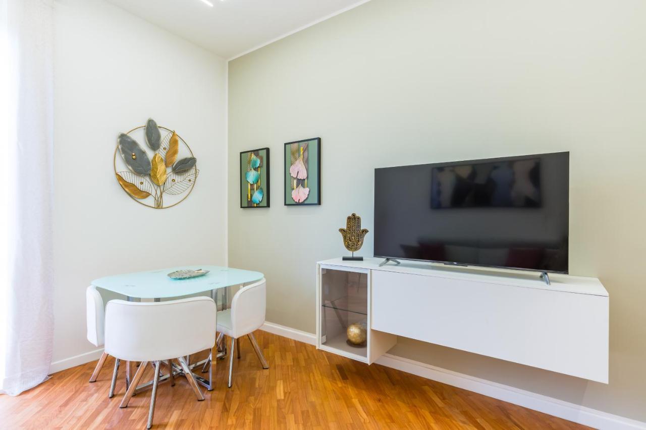 Apartment Stanzione Classy Flat At Vomero By Napoliapartments Naples
