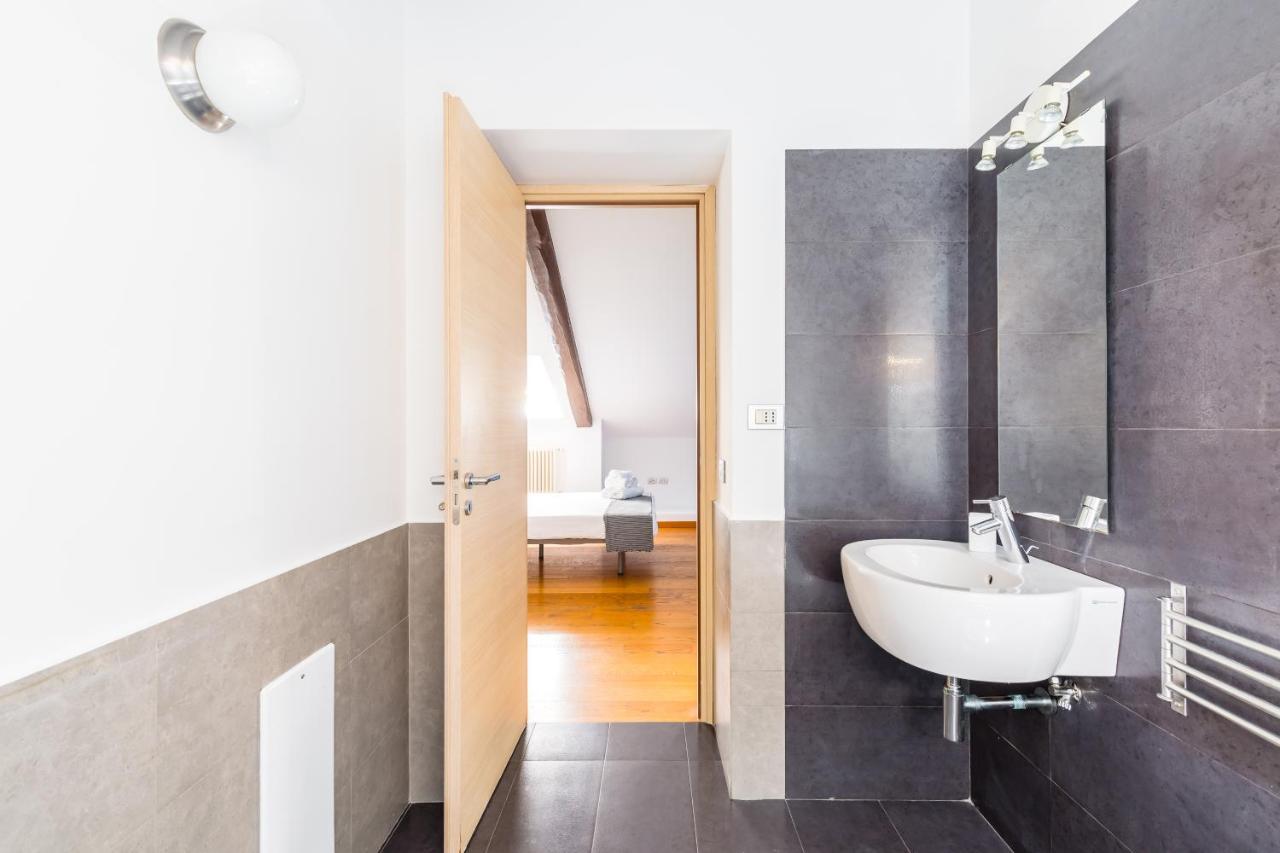 Attico Al Duomo By Napoliapartments Naples