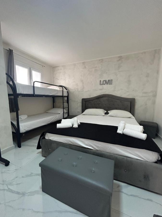 Terrace Luxury Caracciolo Apartment *