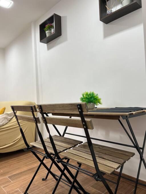 Apartment Bouganville House *