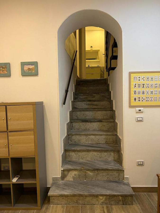 Casa Gaia A Due Passi Dal Duomo * Naples