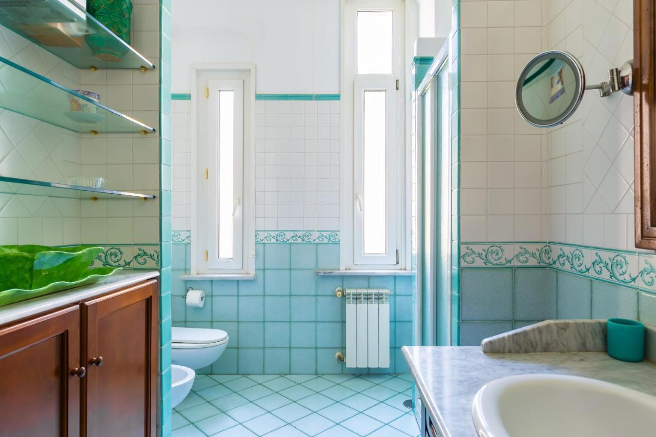 Apartment Grand Classic At San Martino By Napoliapartments *