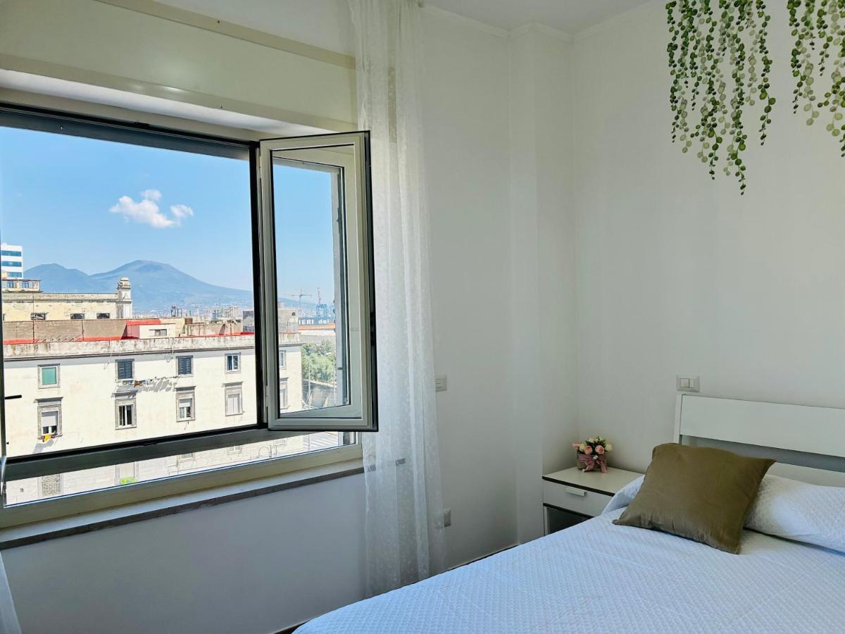 Vivina_081 * Naples