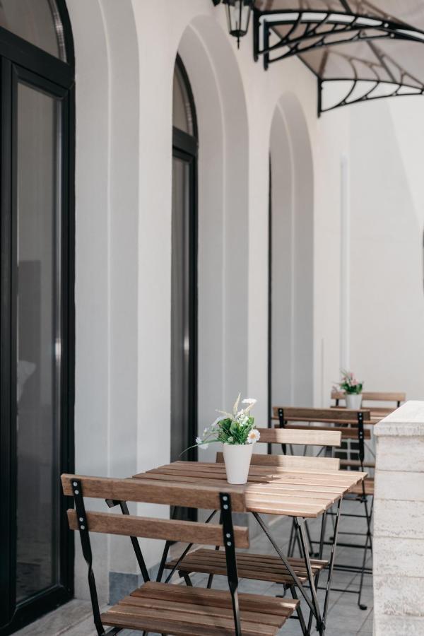 Il Cortile By Vista Napoli