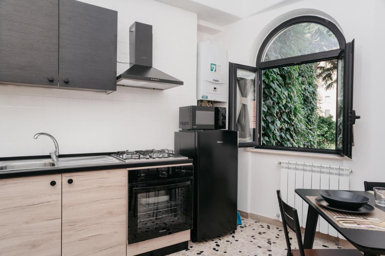 Il Cortile By Vista Napoli Aparthotel Naples
