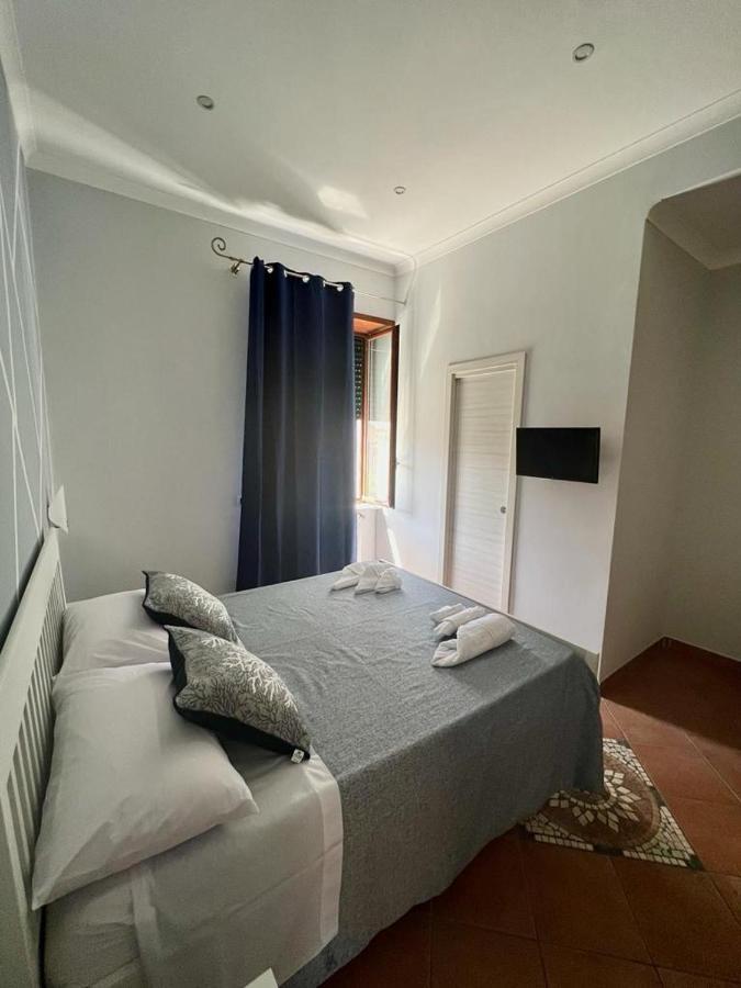 Manu's Bed & Breakfast