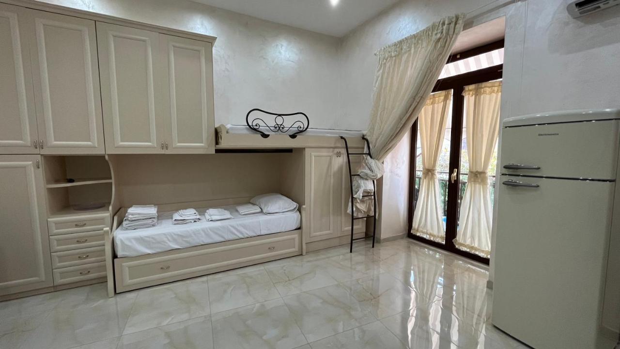 Sasi Bed & Breakfast Naples