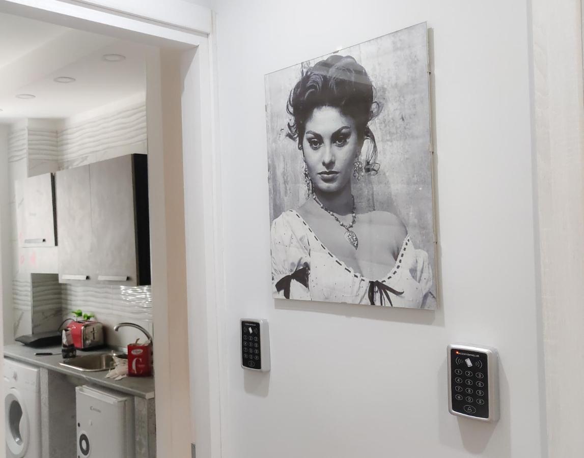 Dantonarooms Naples