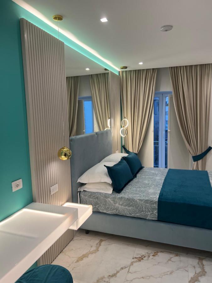 La Lepre Artemide Naples