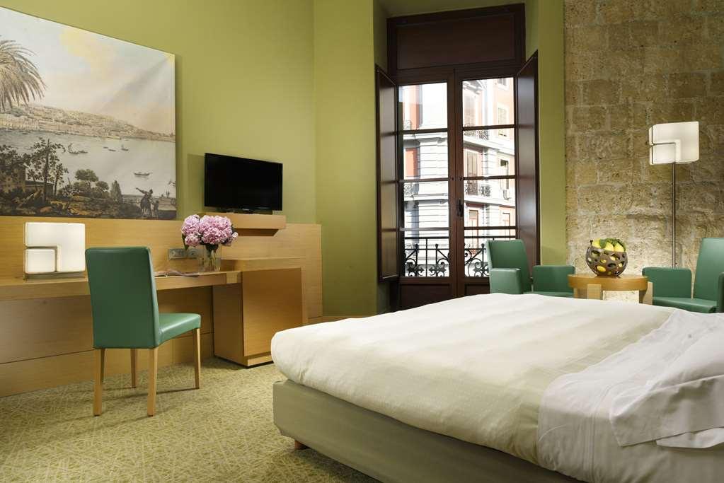 Una Hotels Napoli Hotel 4*