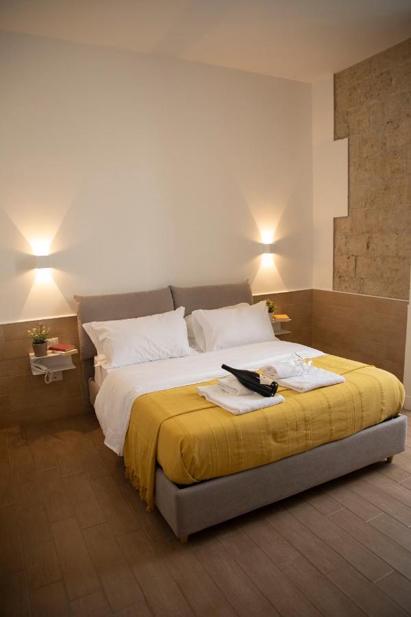 Hotel H22 3*