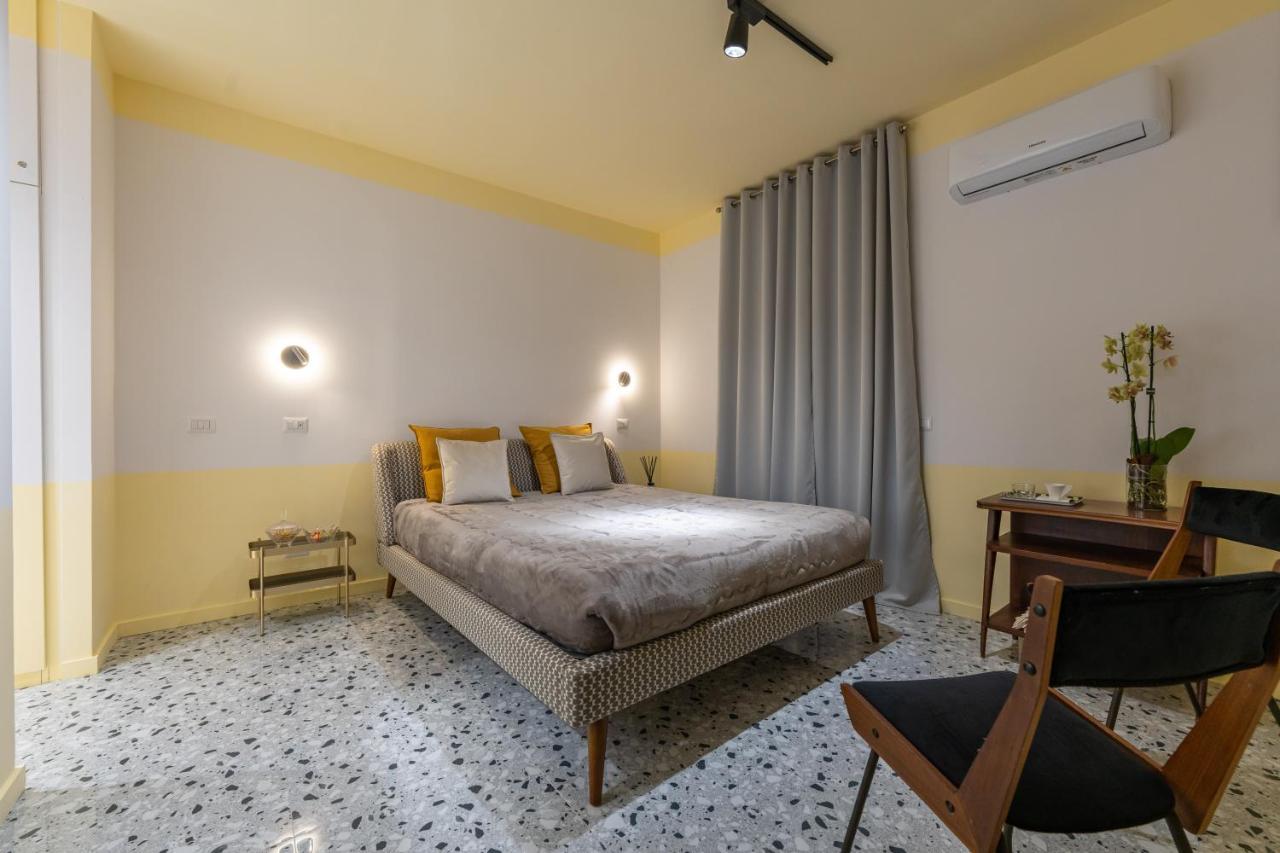 Teatro Toledo 272 Bed & Breakfast *