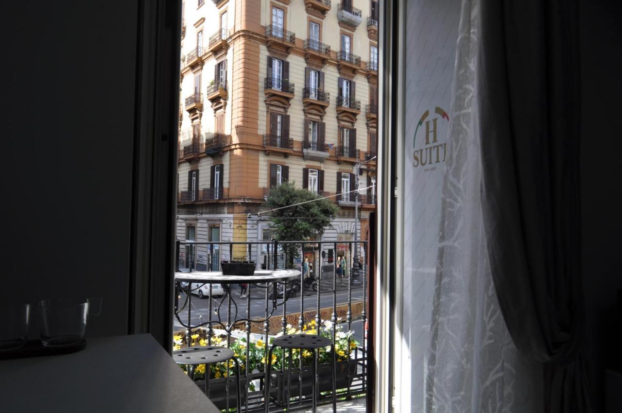 Hsuite Naples