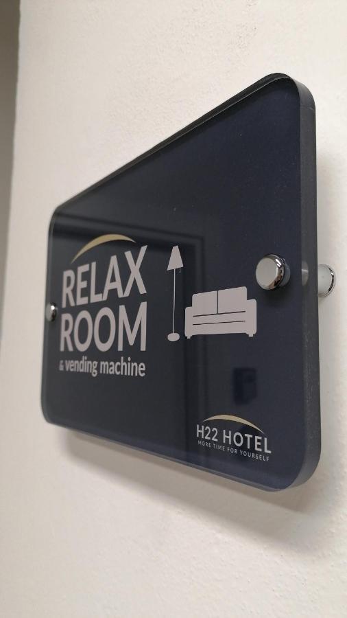 H22 Hotel