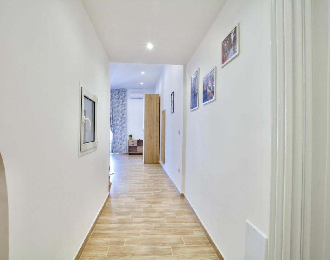 Amabile Apartment *