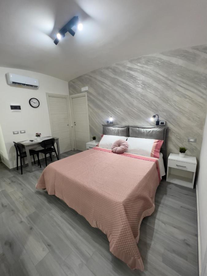 La Casa Della Nonna - Quartierispagnoli Guest house Naples