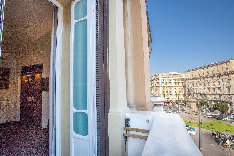 Dimora San Felice Bed & Breakfast Naples