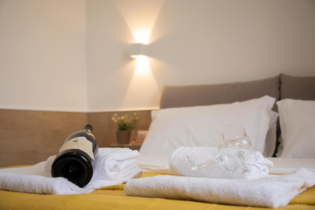 Hotel H22 Naples