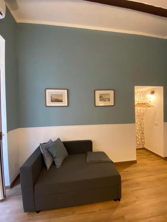 Apartment Art Center
