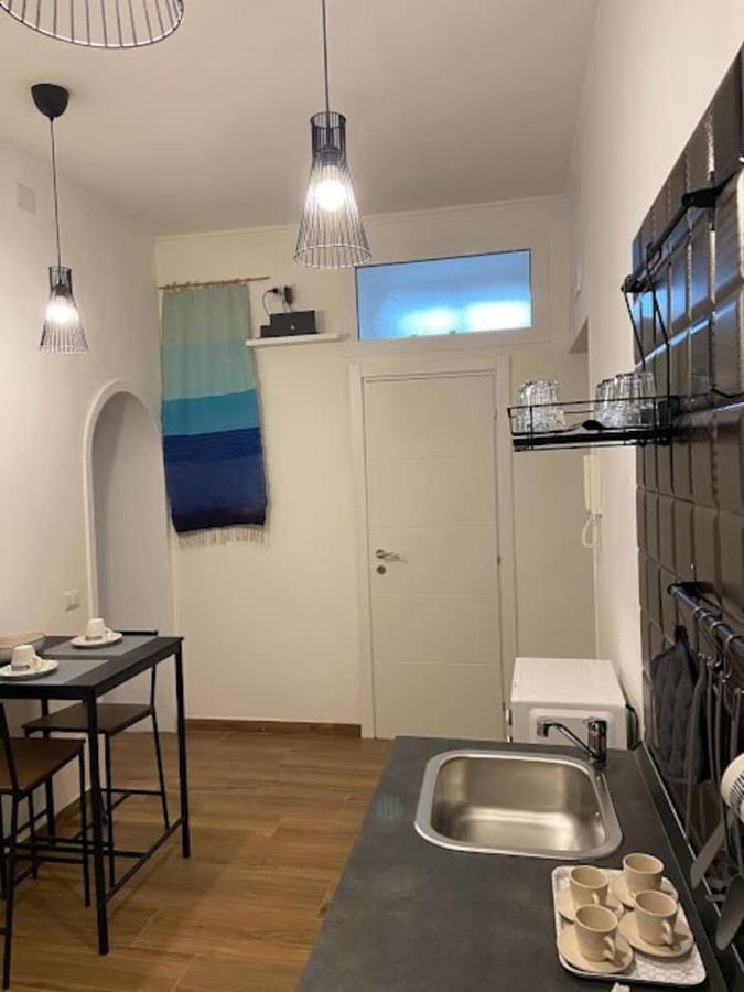 Apartment Art Center *