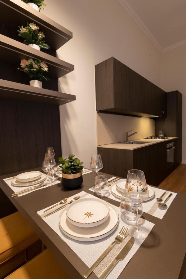 Luxury And Exclusive Bovio Square House Naples