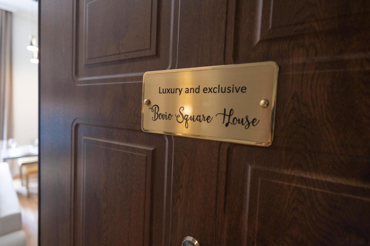 Luxury And Exclusive Bovio Square House Naples