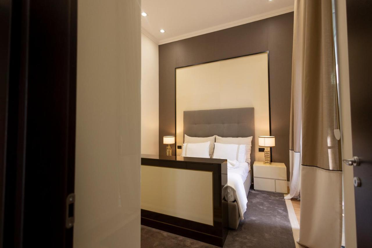 Luxury And Exclusive Bovio Square House Apartment *