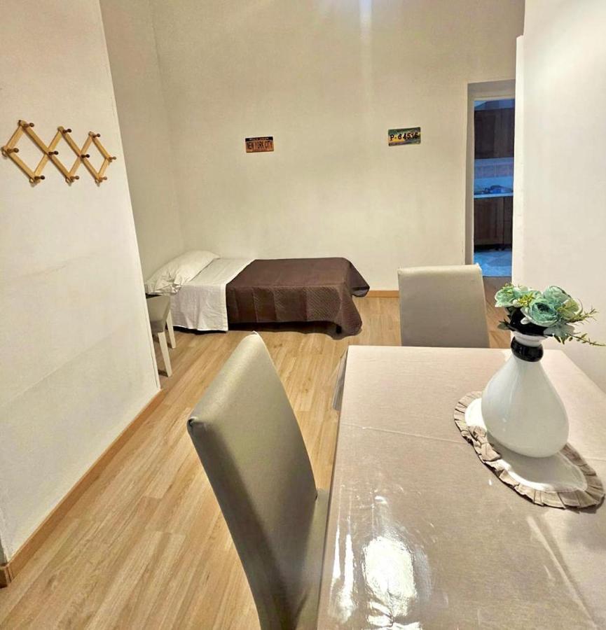 Naples Apartment *