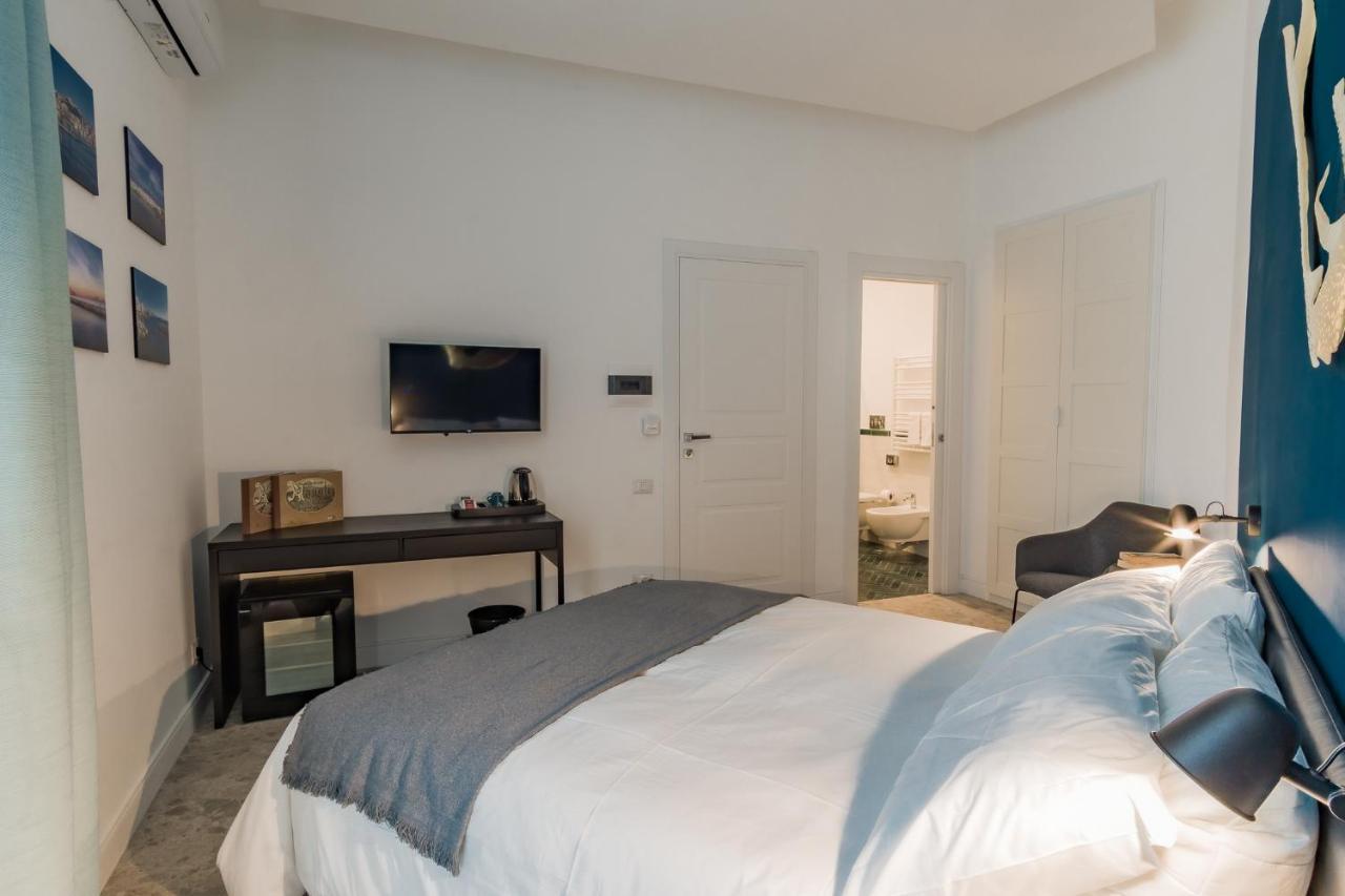 Bed & Breakfast Naos Naples