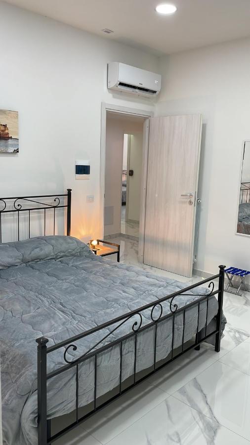 Lumacors House Bed & Breakfast *