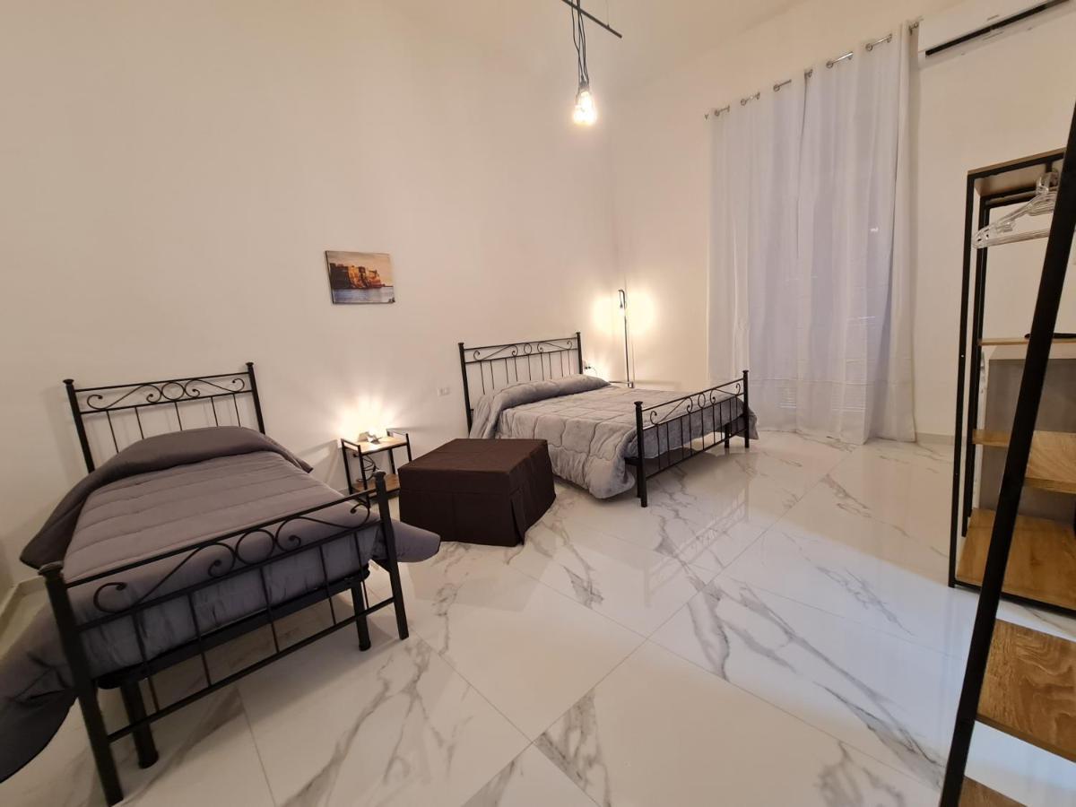 Lumacors House * Naples