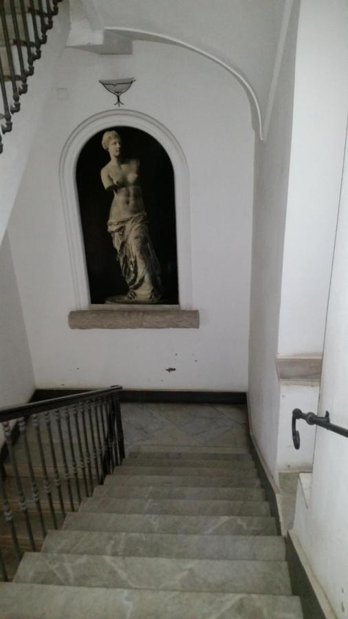Cavallerizza 14 Bed & Breakfast Naples