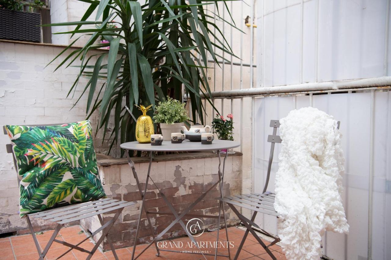 Grandapartments Via Duomo * Naples