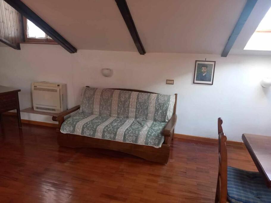 Apartment Ai Quattro Re Naples