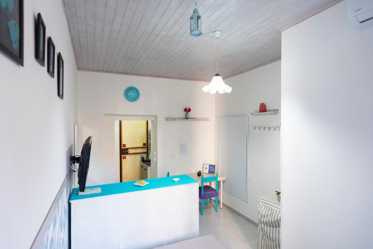 Alfred House Naples