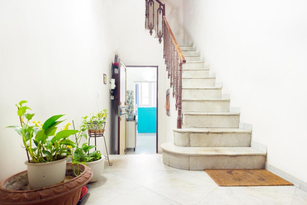 Alfred House * Naples