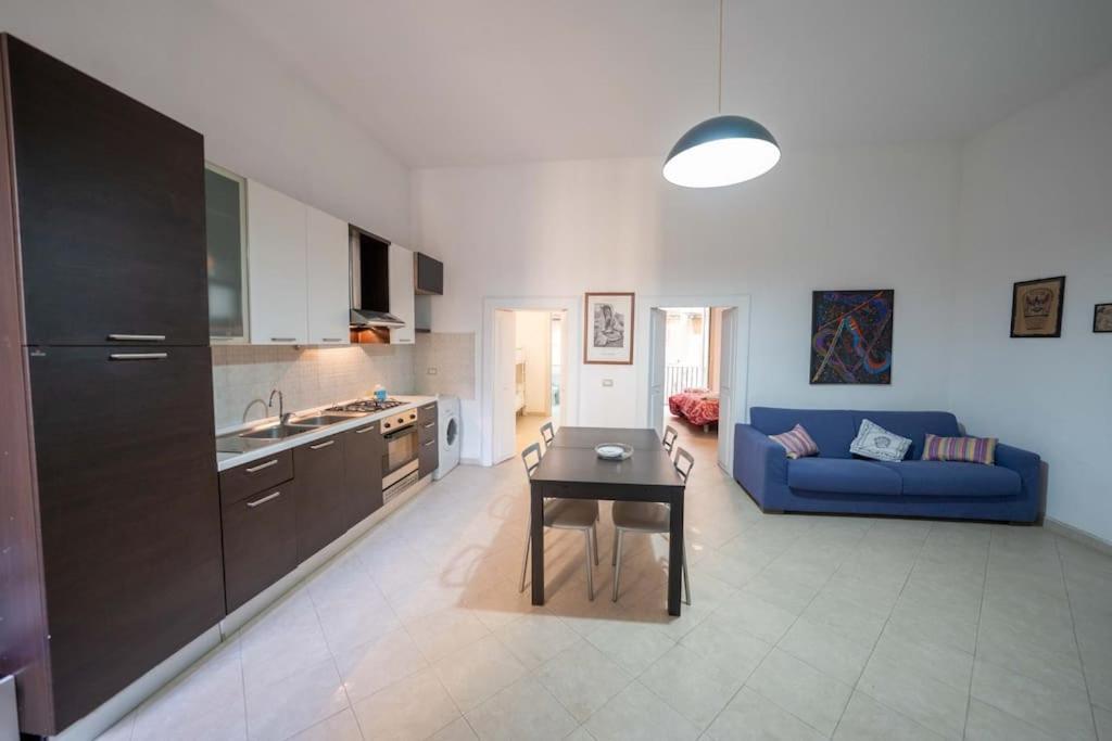 Apartment Pazzariello House By Dimorra Naples