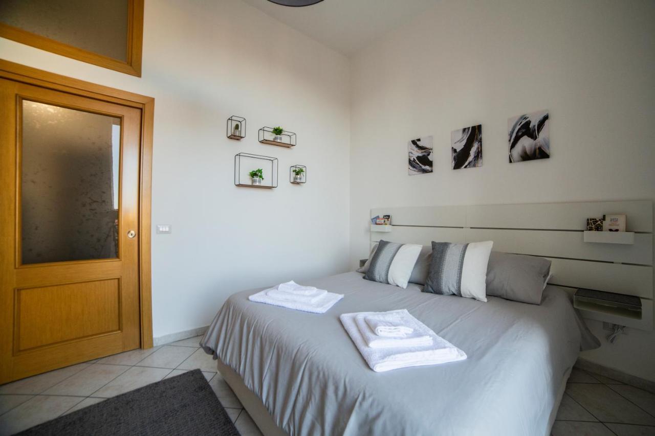 Apartment Bnb Al Centro E Meglio, Naples