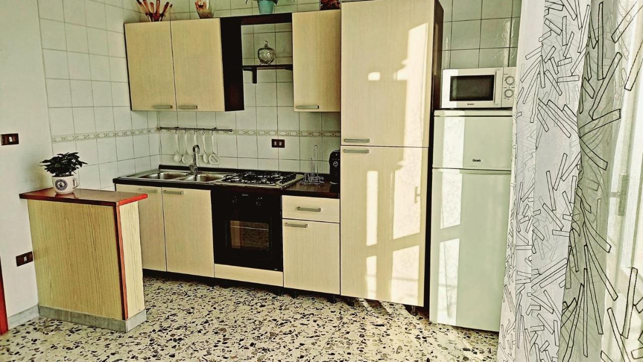 Lg House