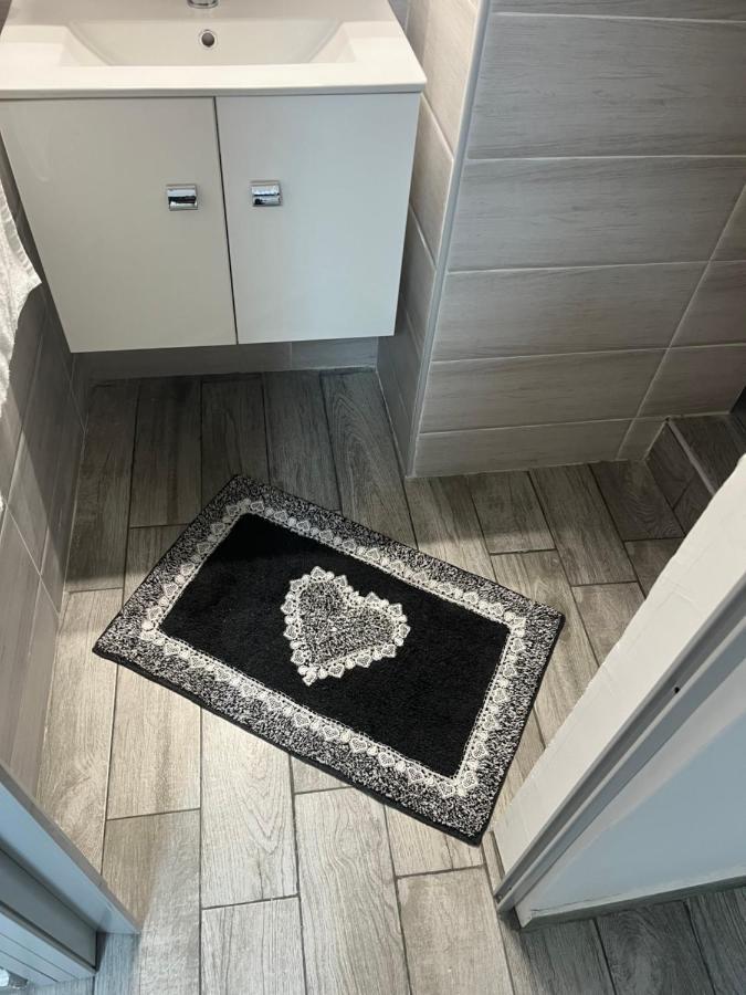 Dimora La Pina Apartment Naples