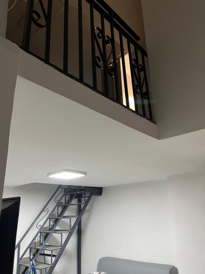 Dimora La Pina Apartment