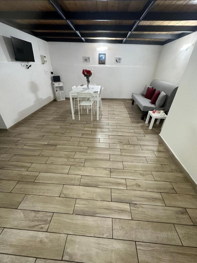Aurora House Naples