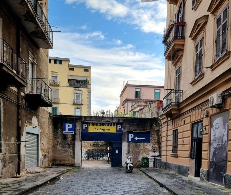 Casa Comoda E In Quartiere Storico Di * Naples